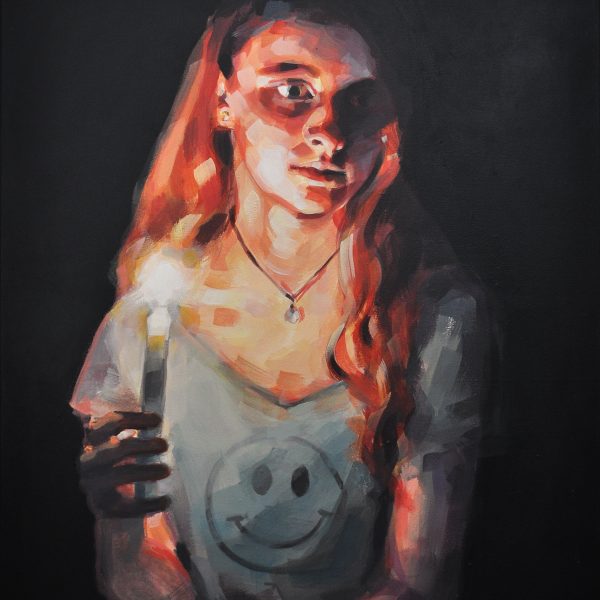 Acrylbild einer jungen Frau, die von einer in der Hand gehaltenen Kerze beleuchtet wird, vor schwarzem Hintergrund.